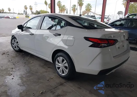 2025 Nissan Versa 1.6 S из США, поврежденный, VIN 3N1CN8DV2SL823086